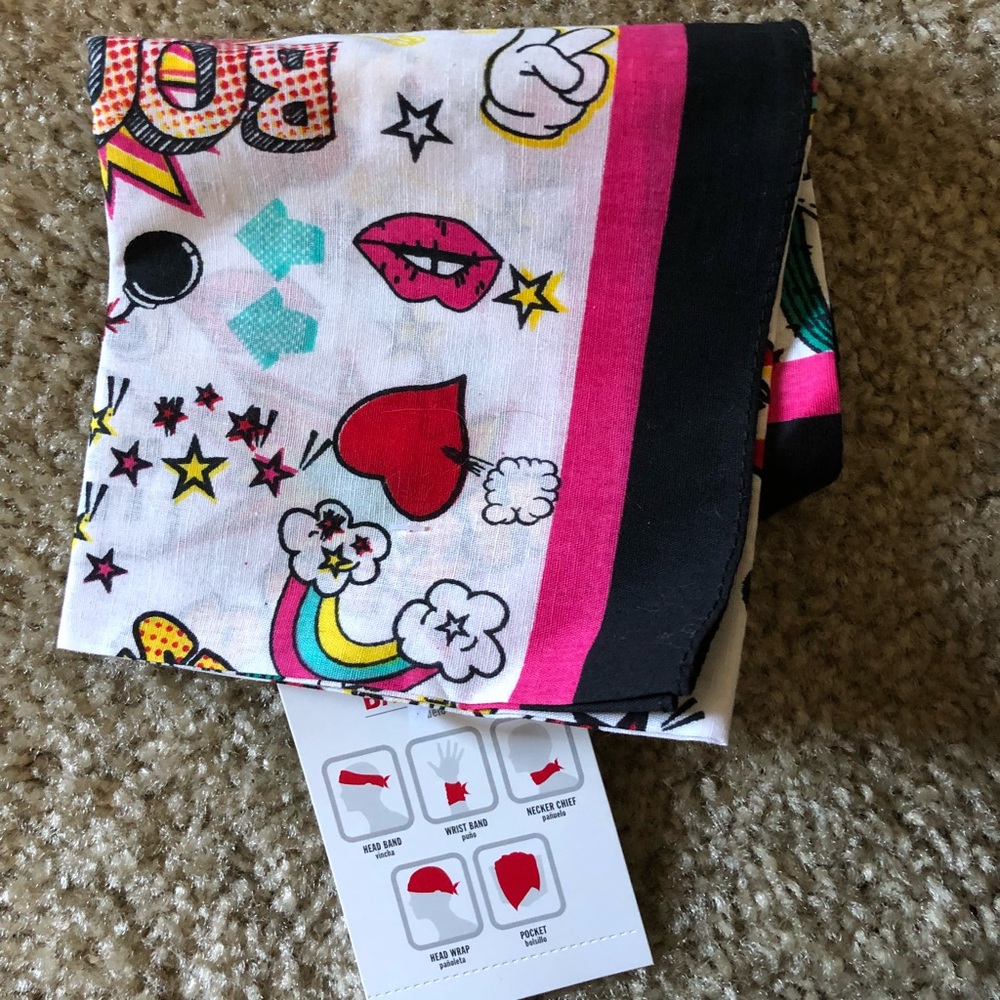 NWT Bandana